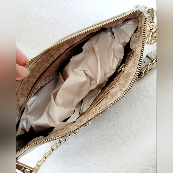 DKNY Bryant Park 100%Cow Saffiano Leather Crossbody Bag Taupe Gray 11"×6"×2" - Picture 6 of 16